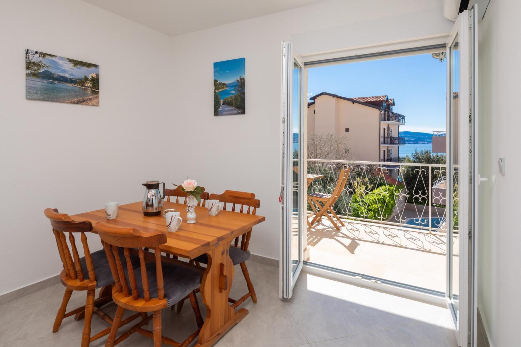Sunshine Suites Omiš Dış mekan fotoğraf